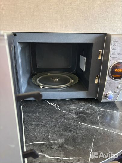 Микроволновка Vitek