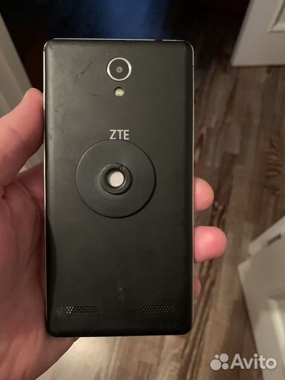 ZTE Blade, 512 МБ