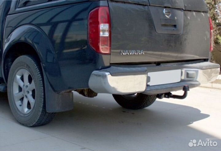 Фаркоп Nissan Navara с 2005