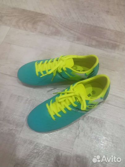 Футбольные бутсы 34 размер