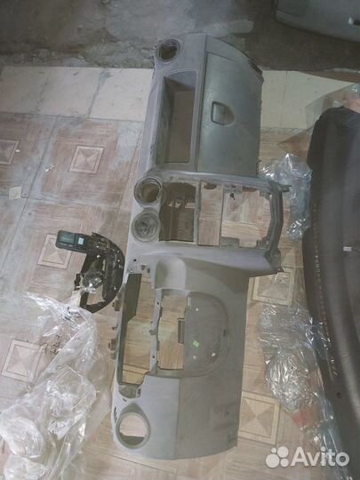 Торпедо Renault Logan LM05 K4M 2008