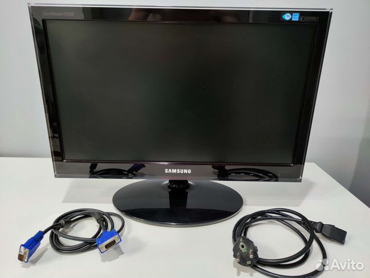 Монитор Samsung диагональ 20