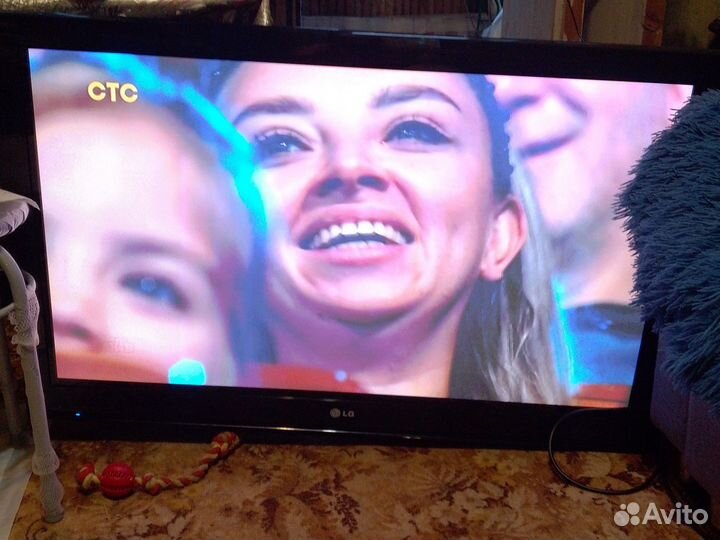 Продам телевизор