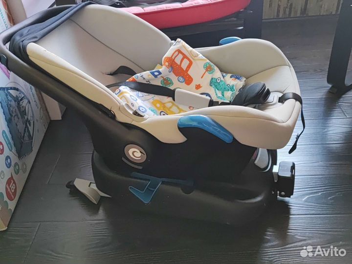 Автокресло isofix и люлька tutis для младенцев