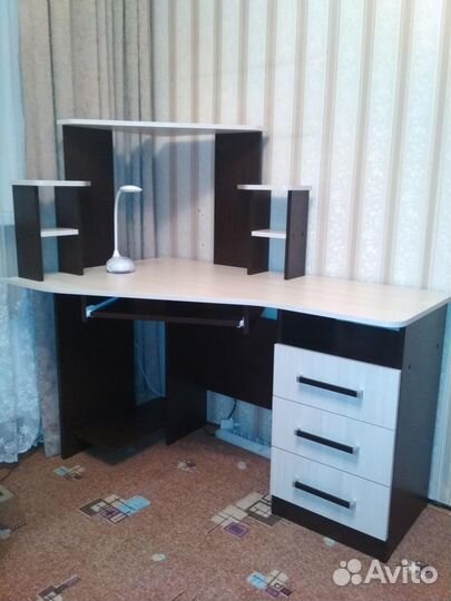 Стол компьютерный каспер Венге/Лоредо