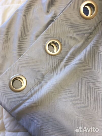 Продам бархатные шторы на люверсах