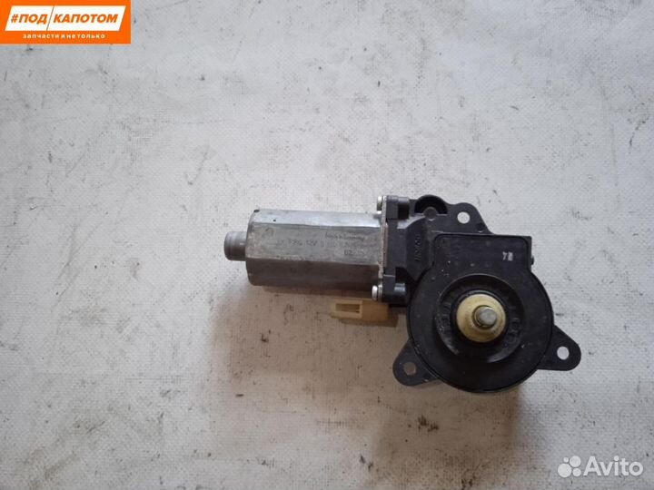 Моторчик стеклоподъемника передний Ford Fusion