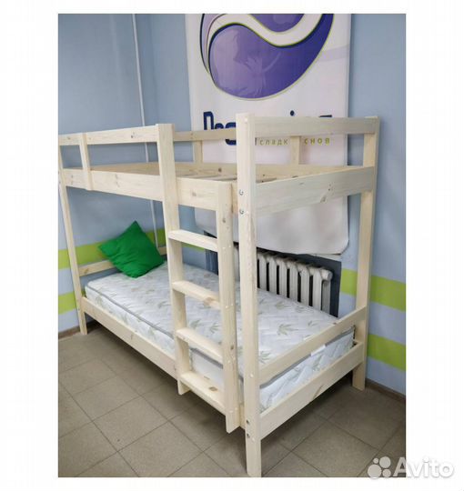 Двухъярусная кровать новая