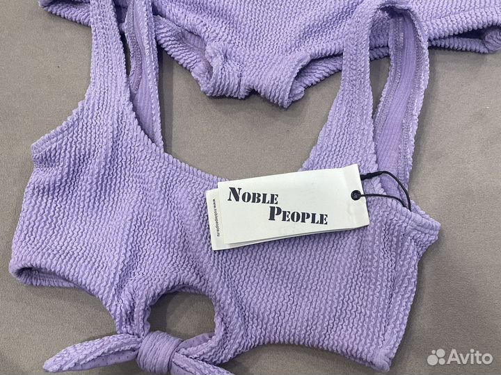 Купальник на девочку 140