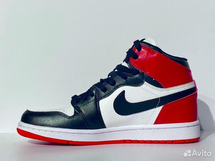 Кроссовки Nike AIr Jordan 1 High Og Red ToeV3