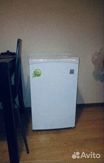 Холодильник Daewoo маленький под столешницу