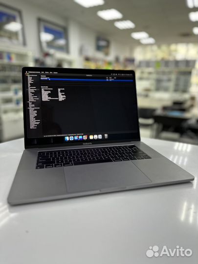 Apple MacBook Pro 15 (2017) 16/512 GB
