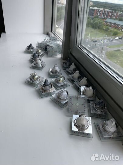 Точечные встраиваемые светильники