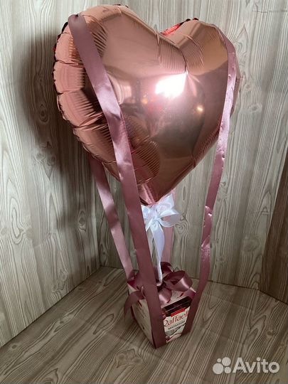 Сладкий подарок