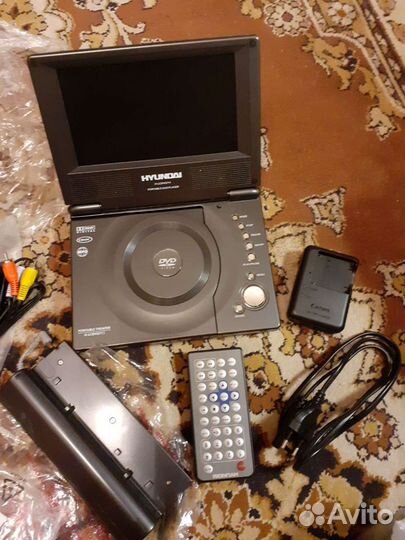 Портативный видеопроигрыватель