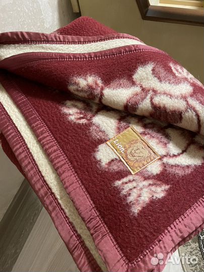 Одеяло из верблюжьей шерсти СССР