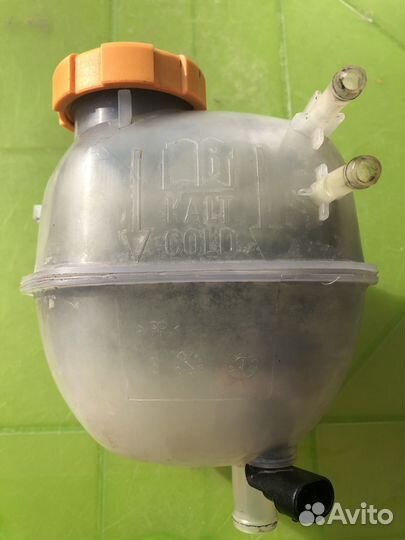 Расширительный бачок Opel Vectra C