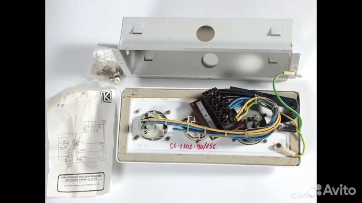 Панель электропитания настенная