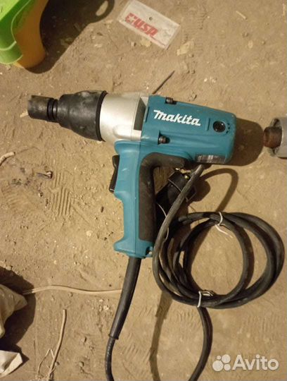 Гайковерт makita tw0350