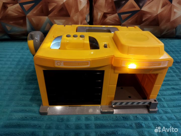 Игрушки для мальчика