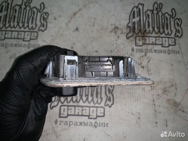 Блок управления сиденьем передний правый