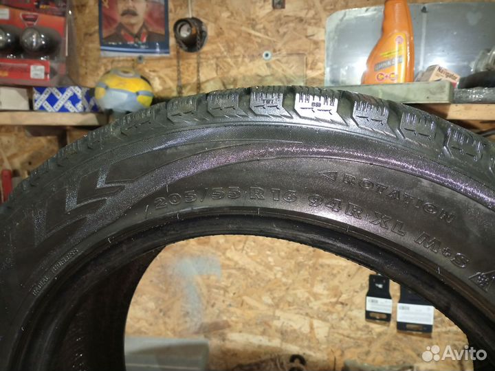 Nokian Tyres Hakkapeliitta RSi 205/55 R16