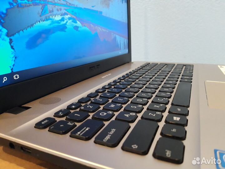 Новый ноутбук Asus 2023год/4 ядра/Гарантия 1 год