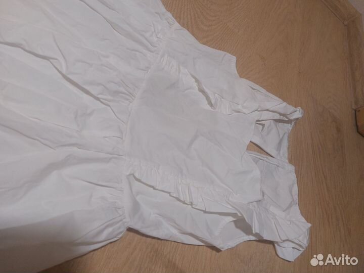 Платье белое