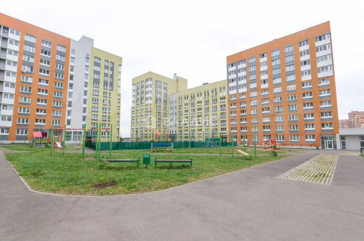2-к. квартира, 64,3 м², 9/16 эт.