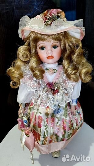 Кукла фарфоровая remeco collection