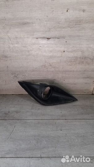 Накладка птф левая Mitsubishi Outlander С 2015 По