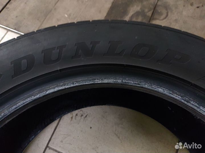 Dunlop SP Sport Maxx RT 235/55 R17 103Y