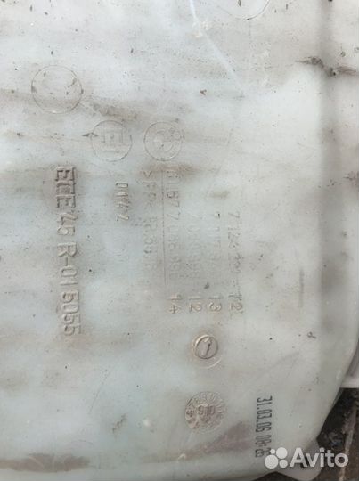 Бачок омывателя bmw е90