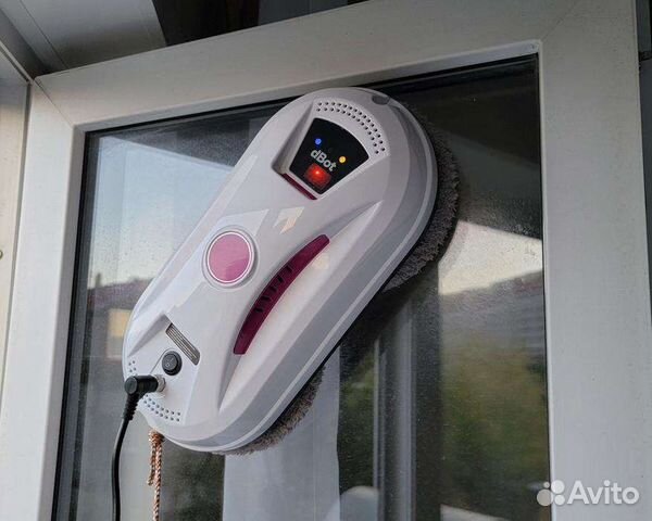 Робот мойщик окон