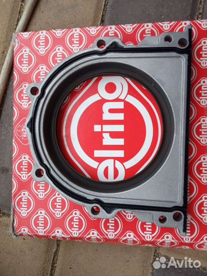 Задняя крышка коленвала в сборе с сальником