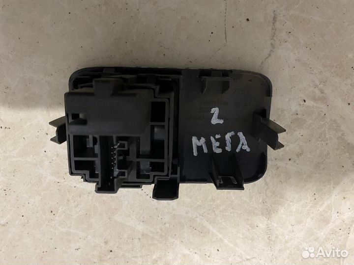Кнопка корректора фар Renault Megan 2