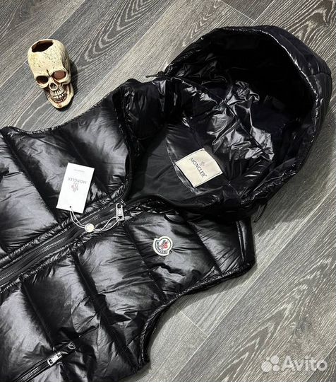 Жилетка Moncler