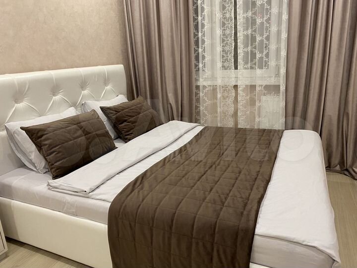 1-к. квартира, 42 м², 13/18 эт.