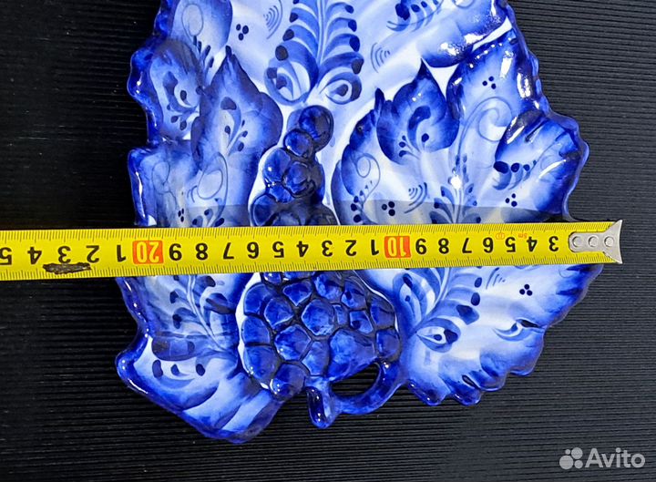 Блюдо менажница Виноградный лист, фарфор, Гжель