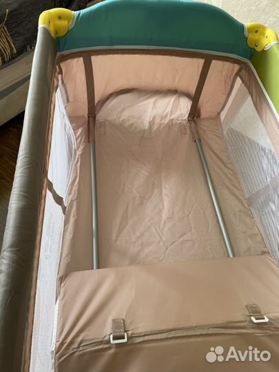 Манеж-кроватка Pituso Granada 2 в 1