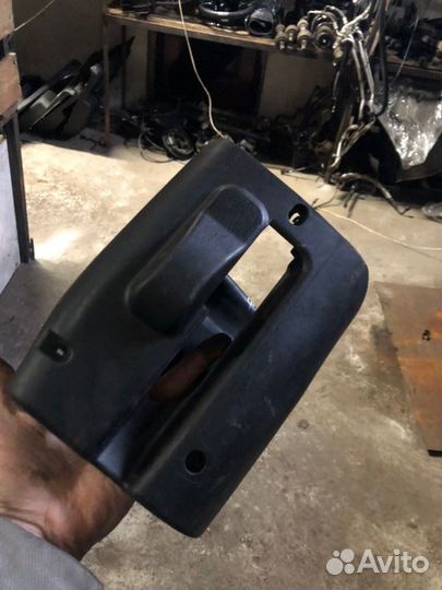 Кожух рулевой колонки Ford Focus 1