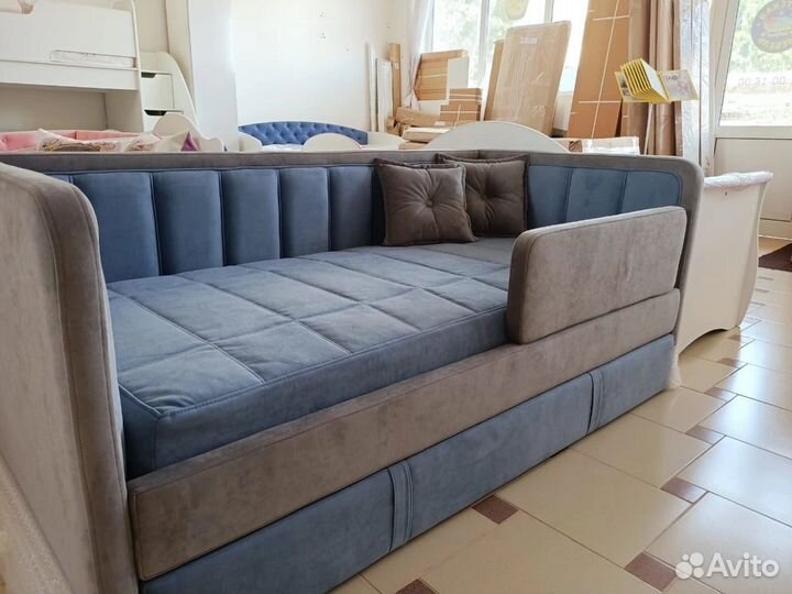 Мягкая кровать диван с ящиком ткань Teddy
