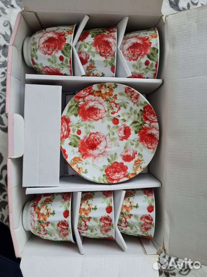 Сервиз новый 12 предметов
