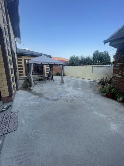 Дом 476 м² на участке 15 сот.