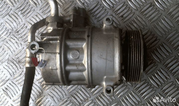 Компрессор кондиционера Volkswagen Tiguan 2,0 cffd
