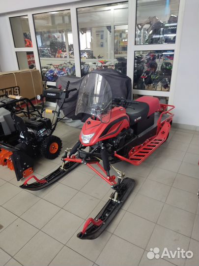 Снегоход Irbis dingo T150