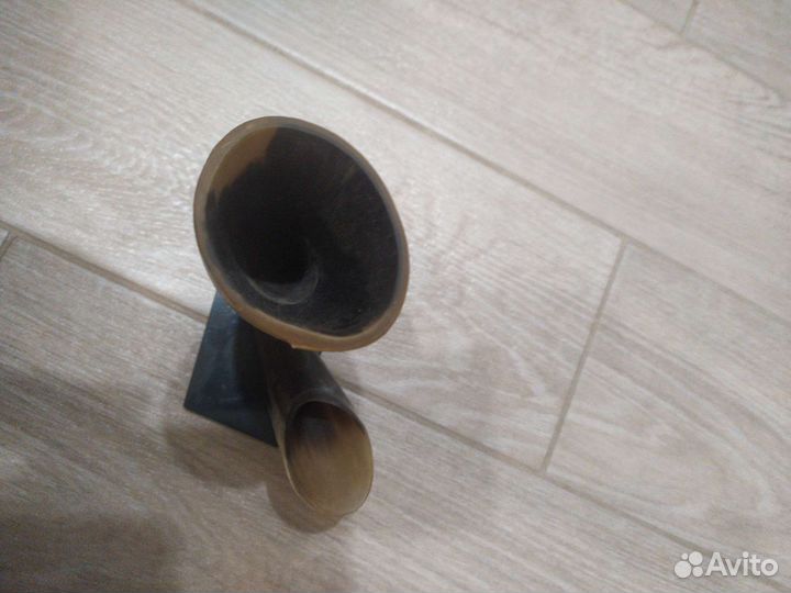 Подставка для ручек из рога