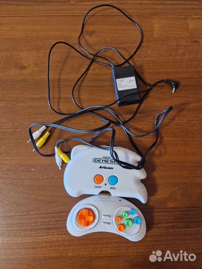 Игровая приставка sega genesis