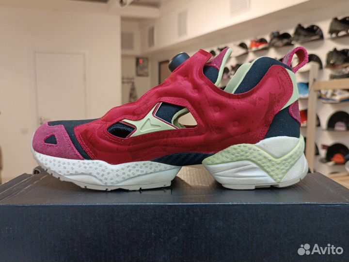 Reebok Instapump Fury 95 Red 5.5, 6 us