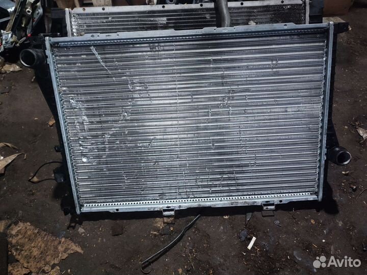 Радиатор охлаждения Bmw e39 бмв рестайлинг